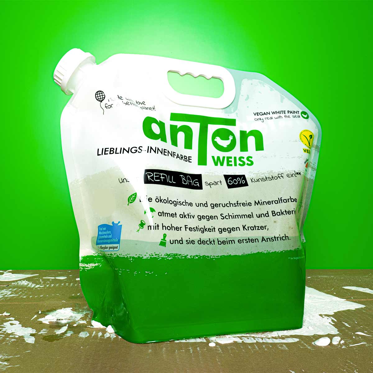 Vegane Wandfarbe im nachhaltigen Refill-Bag